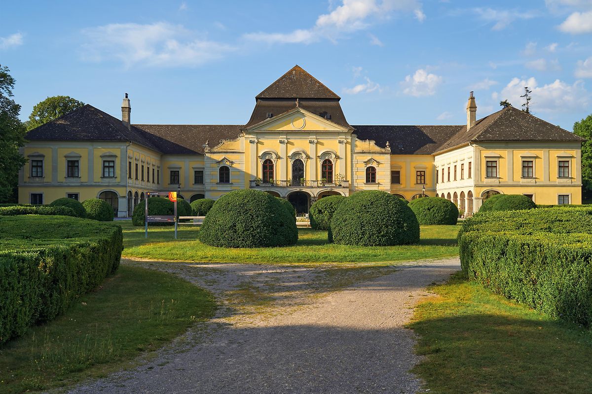 Schloss Kittsee Park und Festsaal
